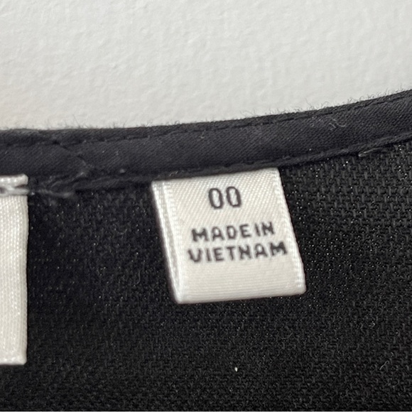 Aritzia Black Sleeveless Jumpsuit linen wide leg wrap top office casual neutral - Picture 10 of 13